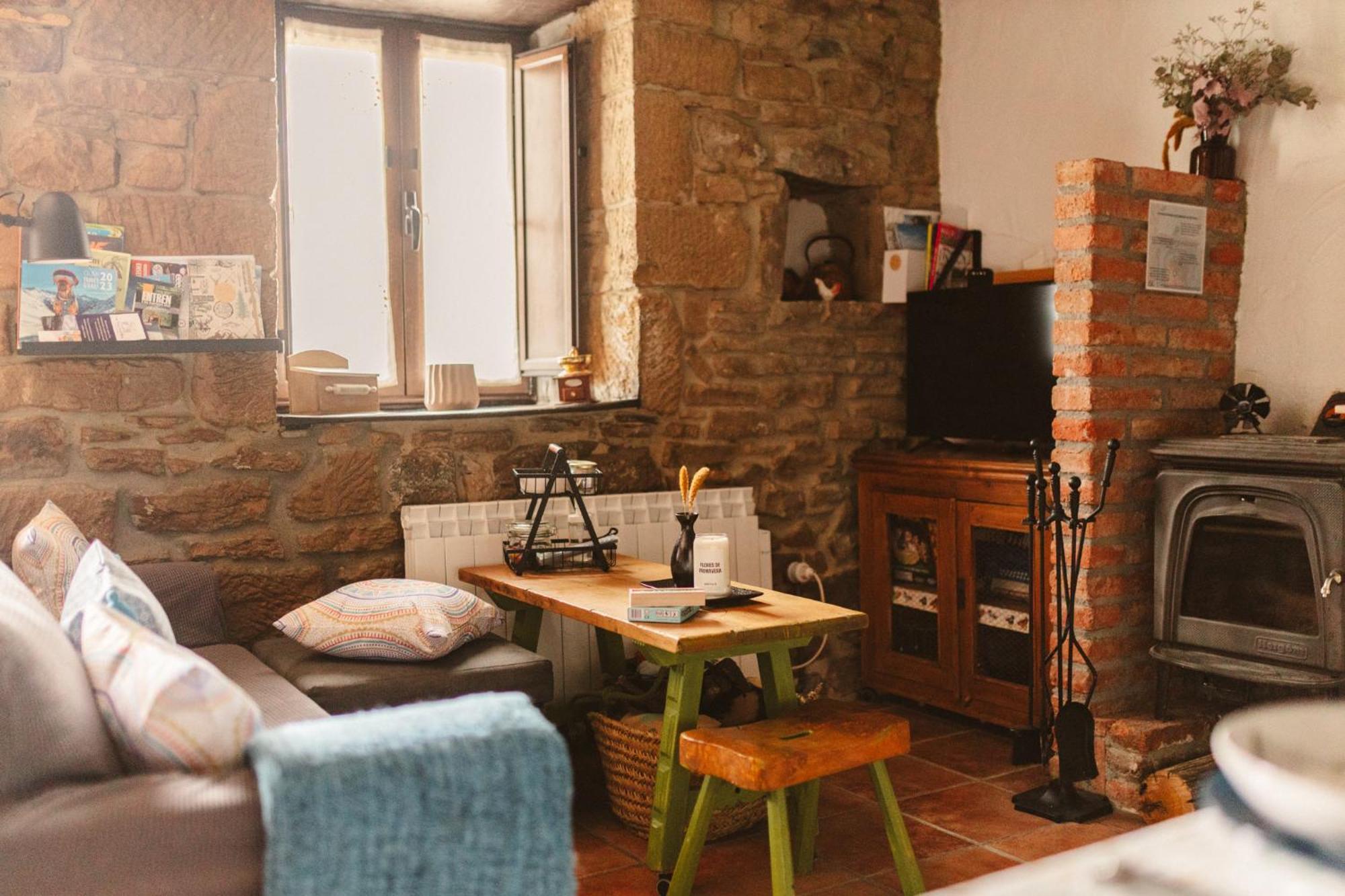La Vallicuerra 미에레스 외부 사진